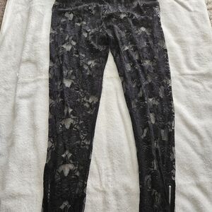 Lace leggings